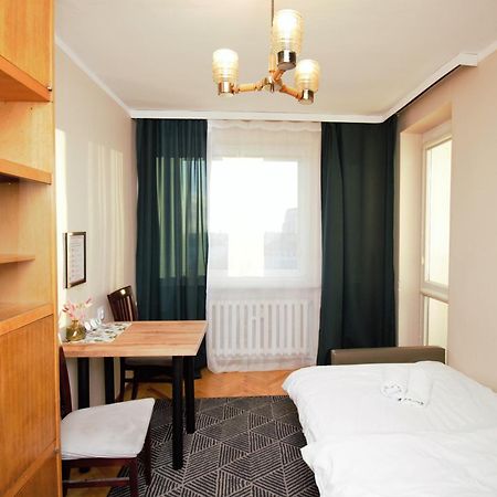 Roomspoznan Pl - Powstancow Wielkopolskich 23 - 24H Self Check-In ภายนอก รูปภาพ