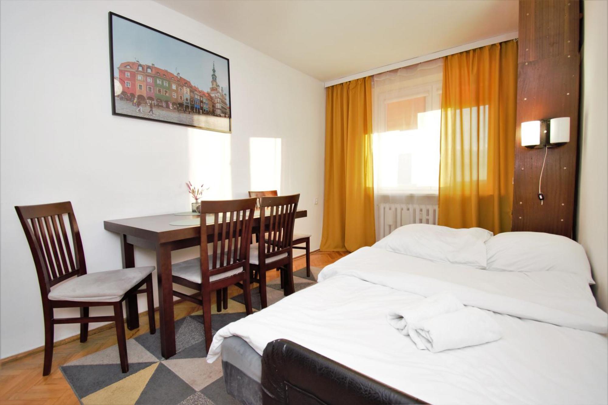 Roomspoznan Pl - Powstancow Wielkopolskich 23 - 24H Self Check-In ภายนอก รูปภาพ